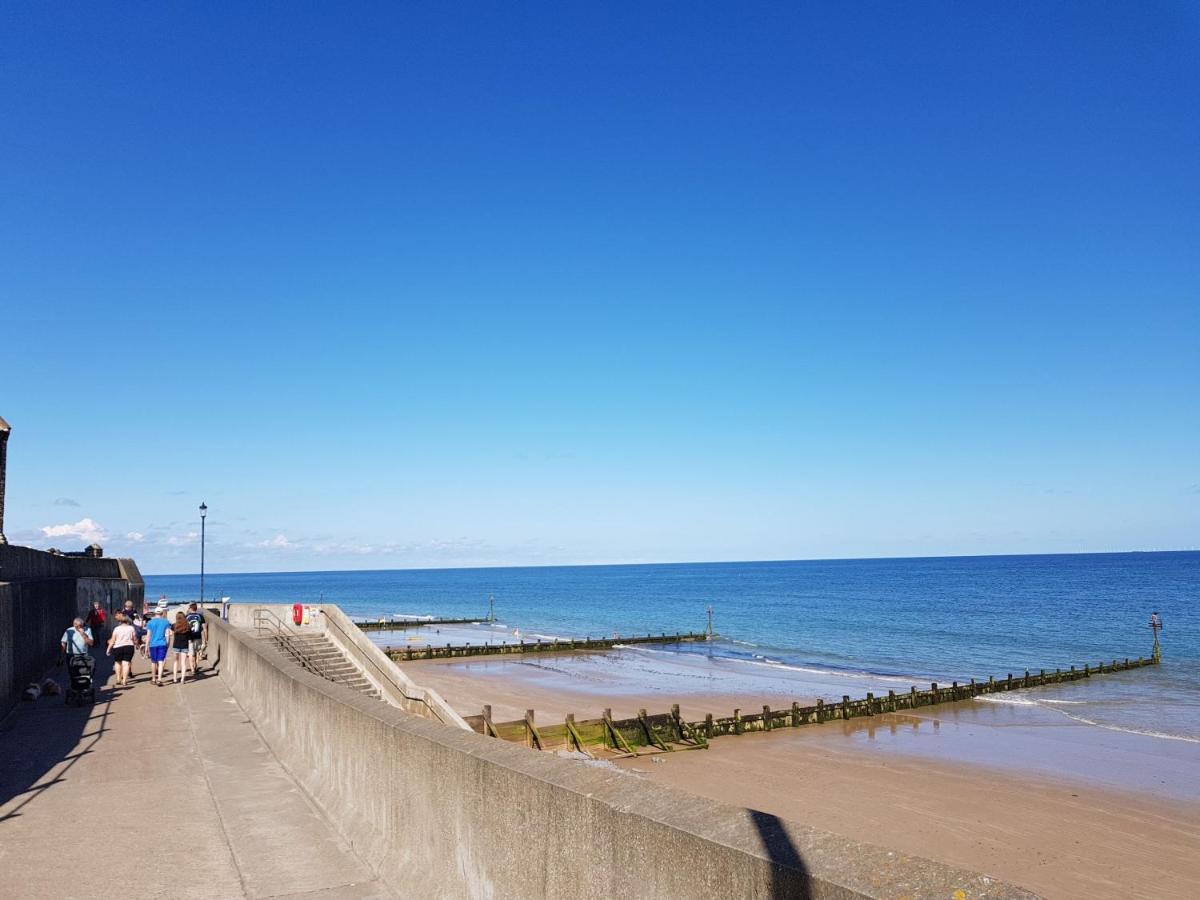 Salty Towers Βίλα Sheringham Εξωτερικό φωτογραφία